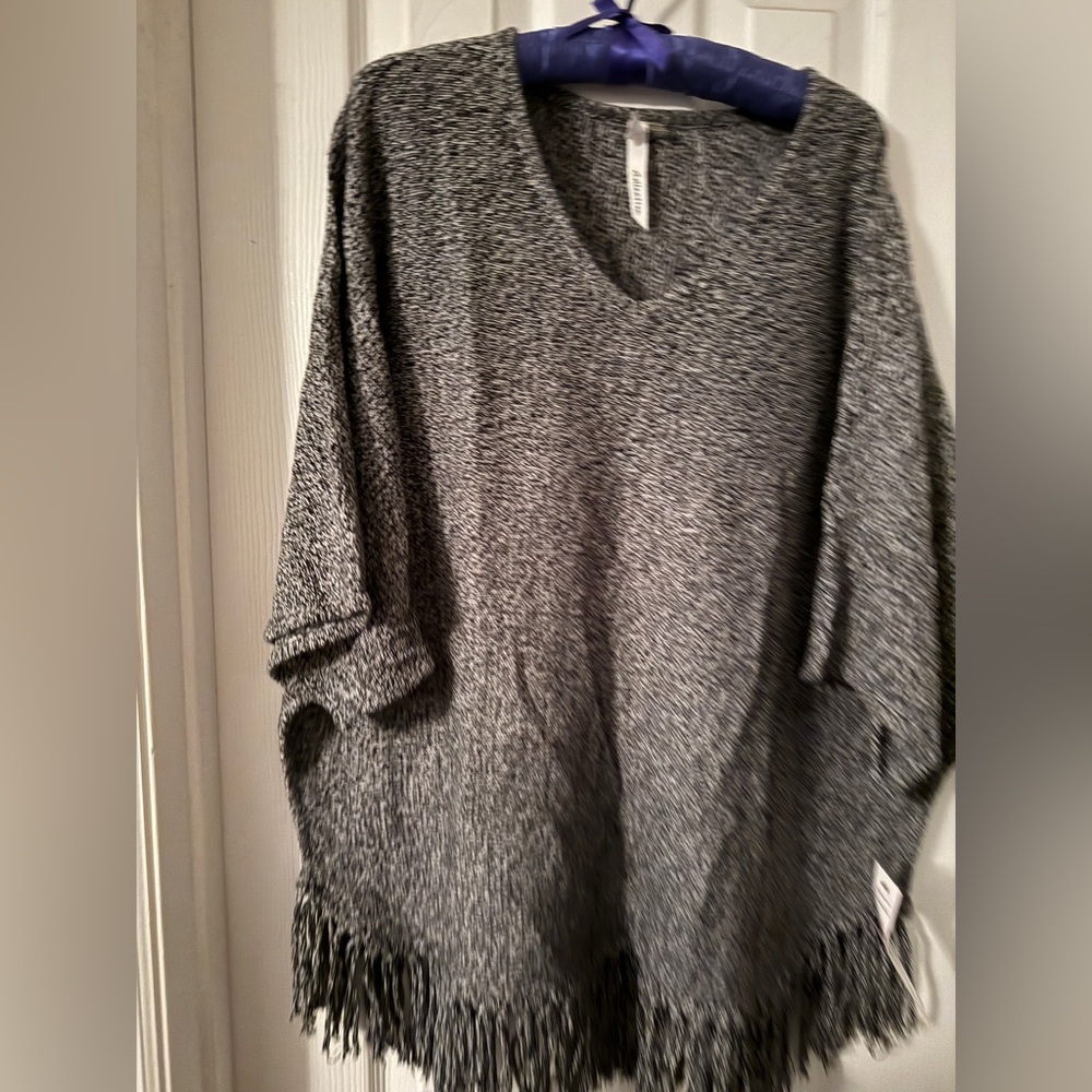 Knit short sleeve Sweater